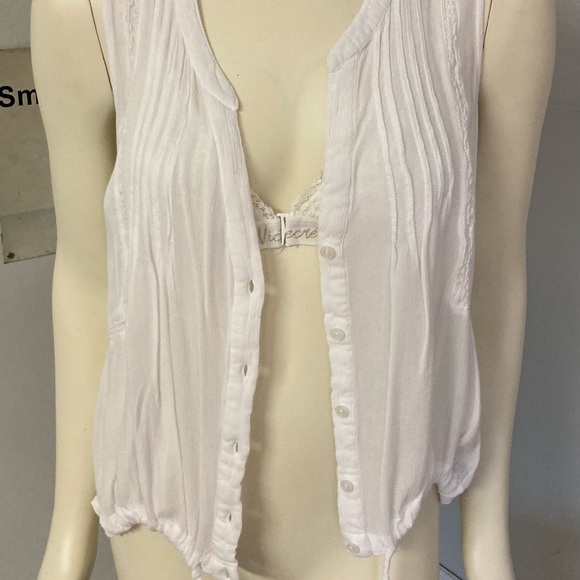 Sanctuary /Anthropology sheer tie bottom tank - Picture 12 of 16